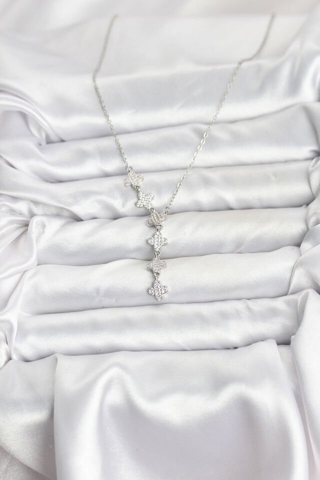 316L Çelik Zincir Gümüş Renk Yonca Model Kadın Kolye