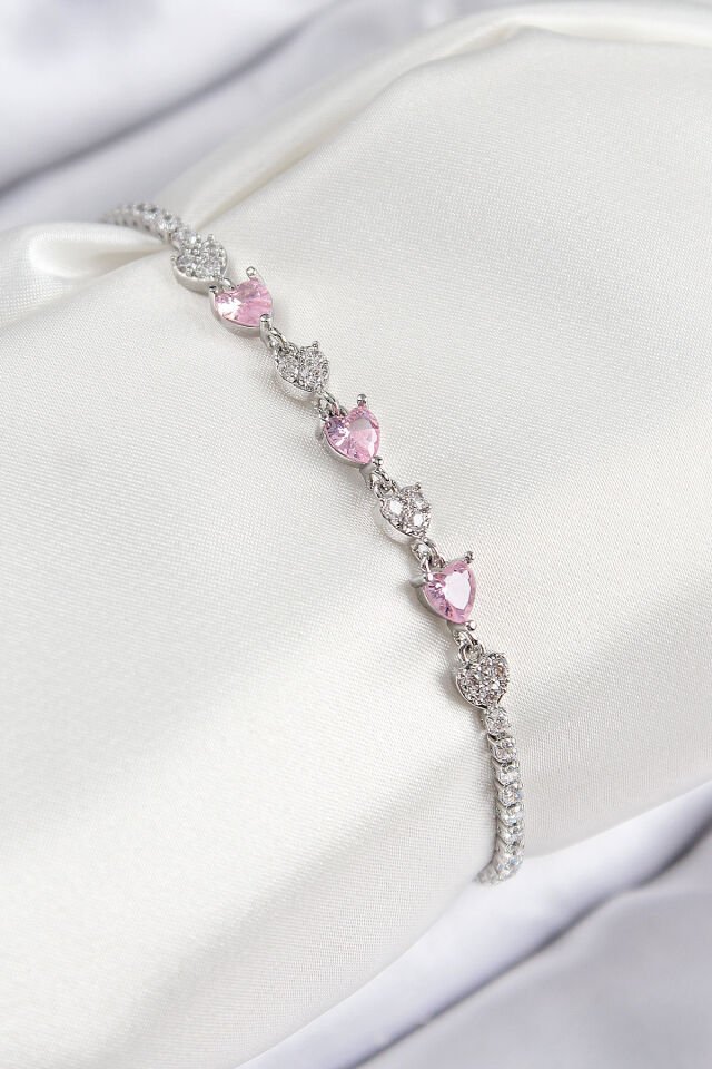 Pirinç Zirkon Taşlı Pembe Kalp Model Gümüş Renk Kadın Bileklik