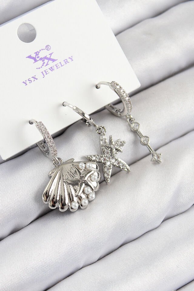 Pirinç Zirkon Taşlı 3'lü Yıldız Ve İstiridye Model Gümüş Renk Kadın Küpe