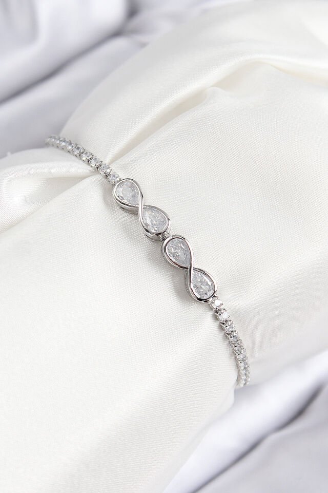 Pirinç Zirkon Taşlı Sonsuzluk Model Gümüş Renk Asansörlü Kadın Bileklik