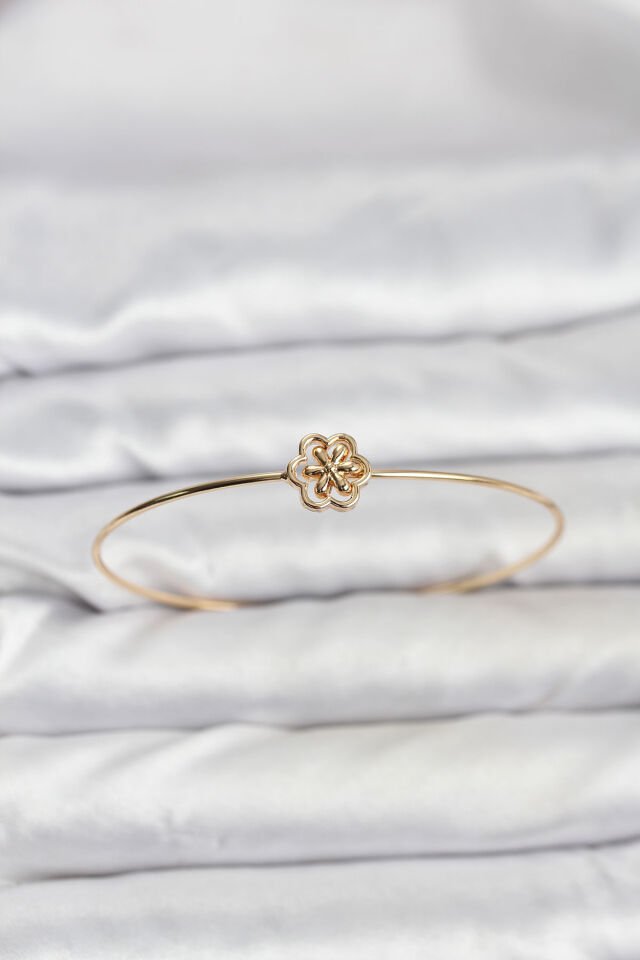 Lotus Model Gold Renk Bileklik