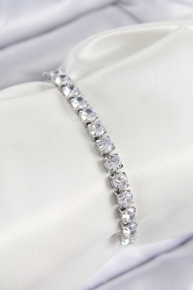 Pirinç Zirkon Taşlı Kare Model Gümüş Renk Asansörlü Kadın Bileklik