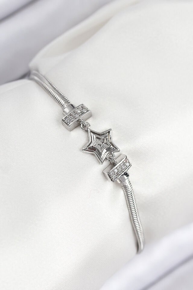 Pirinç Zirkon Taşlı Yıldız Model Gümüş Renk Kadın Bileklik