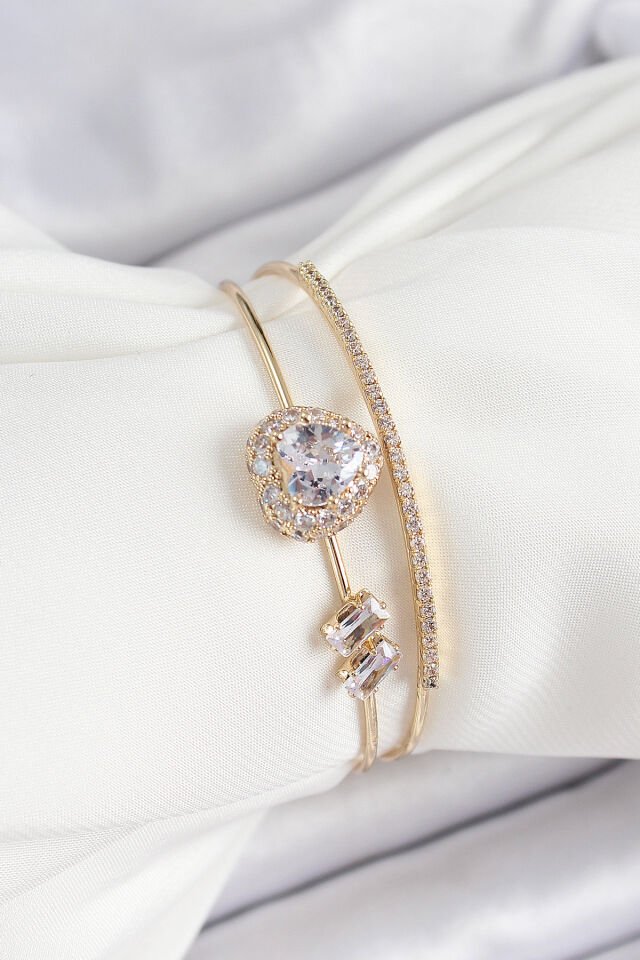 Pirinç Gold Renk Kalpli Zirkon Taşlı Kadın Bileklik