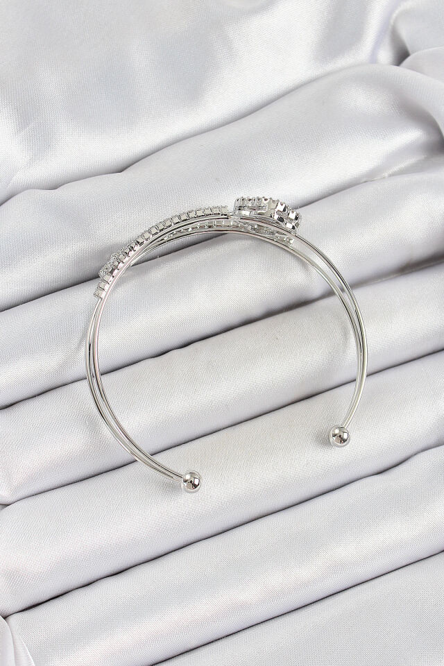 Pirinç Gümüş Renk Zirkon Taşlı Yonca Model 2'li Kadın Bileklik