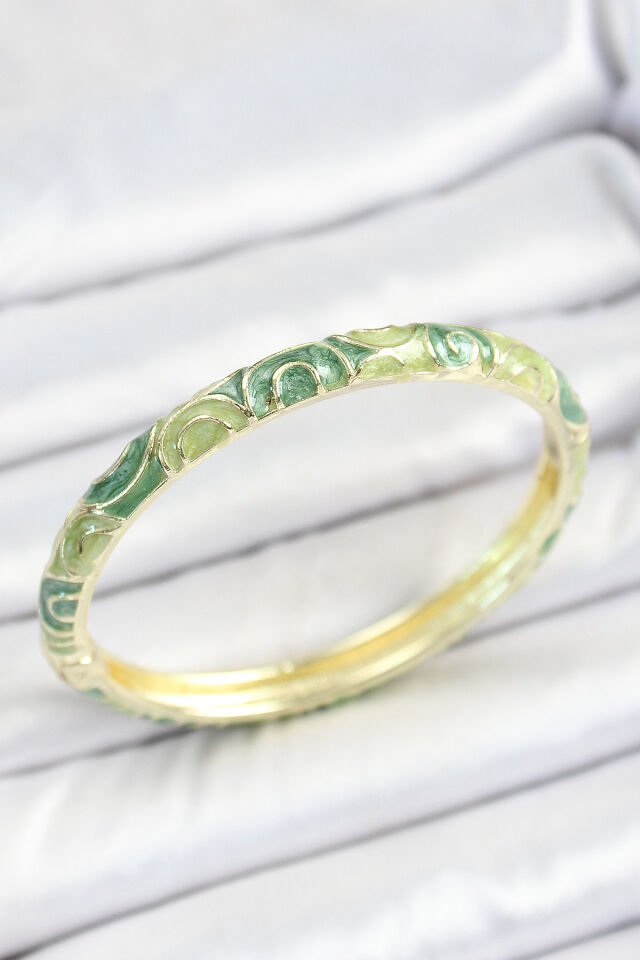 Mineli Pirinç Yeşil Sarmal Desenli Gold Renk Kadın Kelepçe