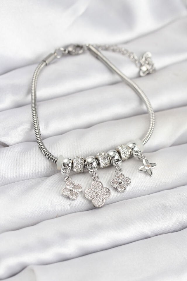 Pirinç Gümüş Renk Yonca Model Kadın Bileklik