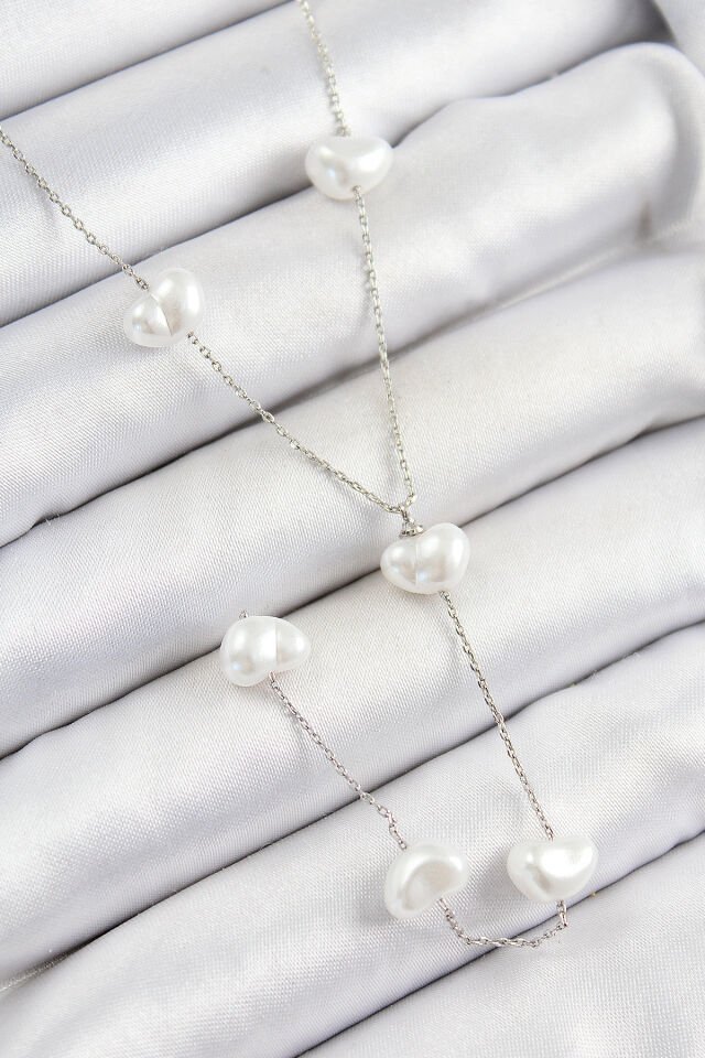 Pirinç İncili Kalp Figürlü Y Model Gümüş Renk Kadın Kolye