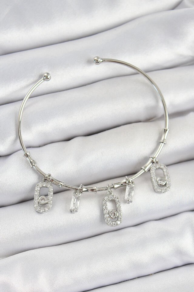 Pirinç Zirkon Taşlı Dikdörtgen Model Gümüş Renk Charm Bileklik