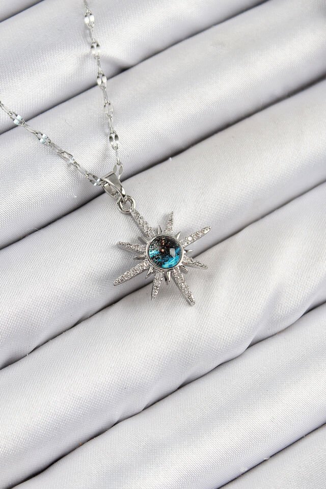 316L Çelik Zirkon Taşlı Kutup Yıldızı Model Gümüş Renk Kadın Kolye