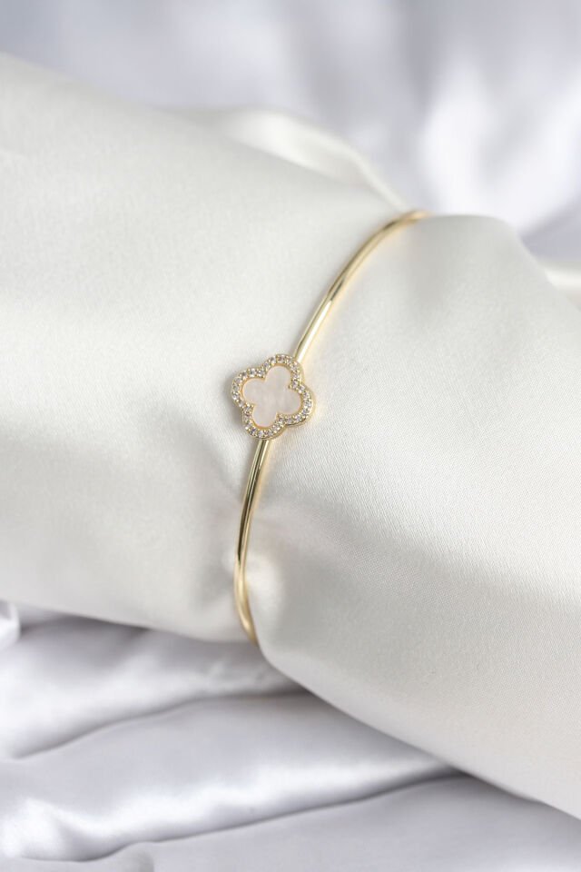 Beyaz Sedefli Yonca Model Gold Renk Kadın Bileklik