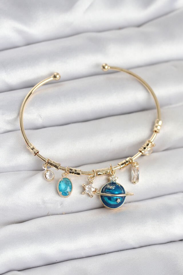 Gezegen Charmlı Gold Renk Pirinç Kadın Bileklik