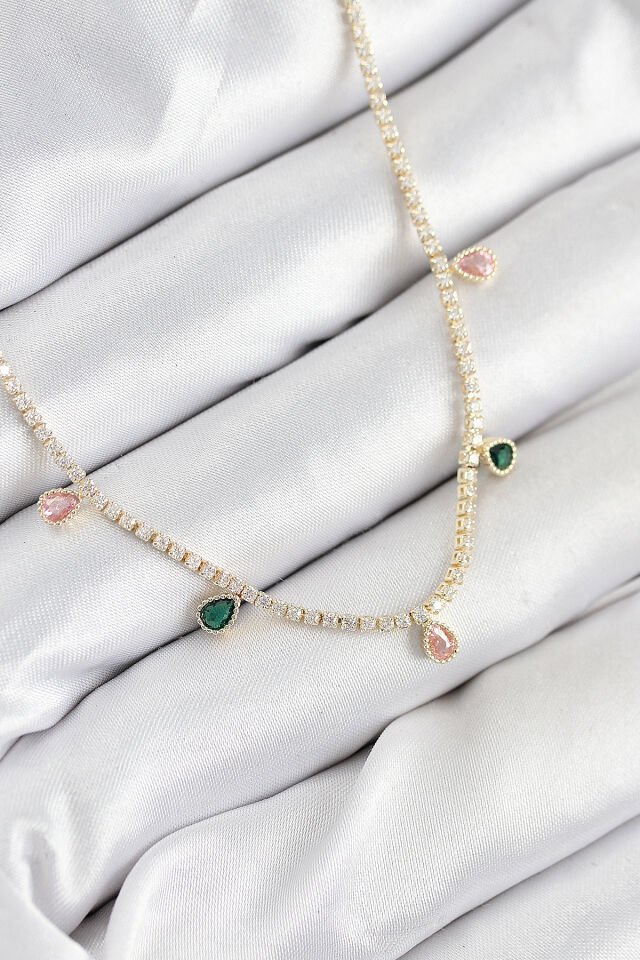 Pirinç Zirkon Taşlı Su Yolu Damla Model Gold Renk Kadın Kolye