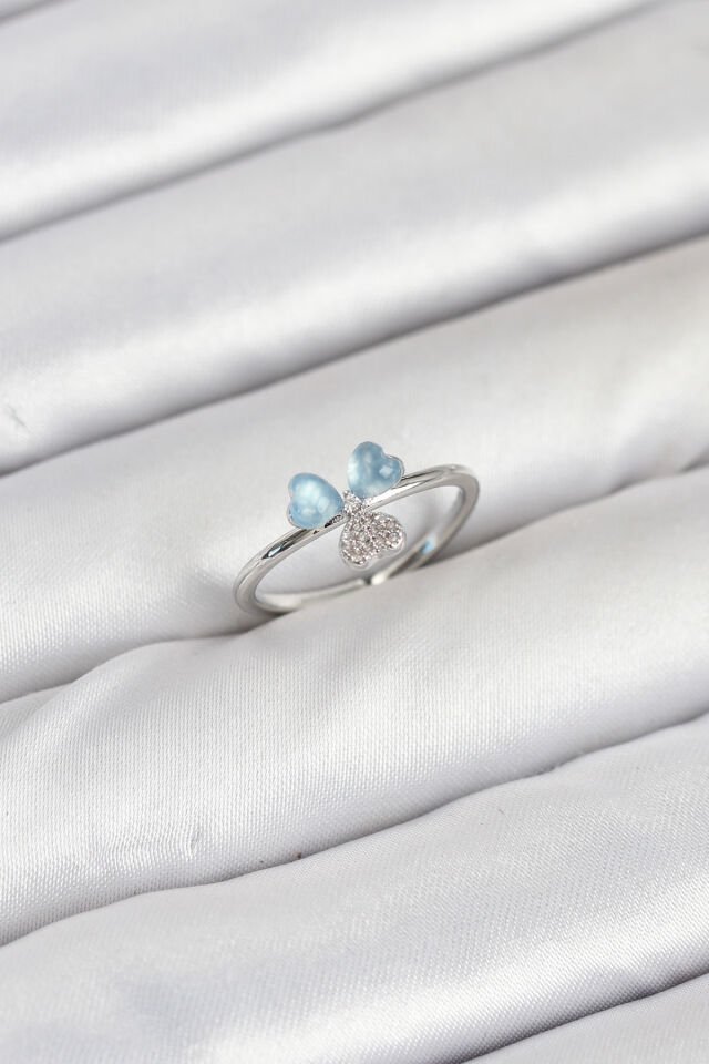 Pirinç Gümüş Renk Yonca Model Kadın Yüzük