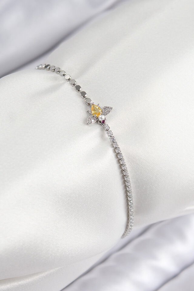 Pirinç Zirkon Taşlı Arı Model Ezme Zincir Gümüş Renk Kadın Bileklik