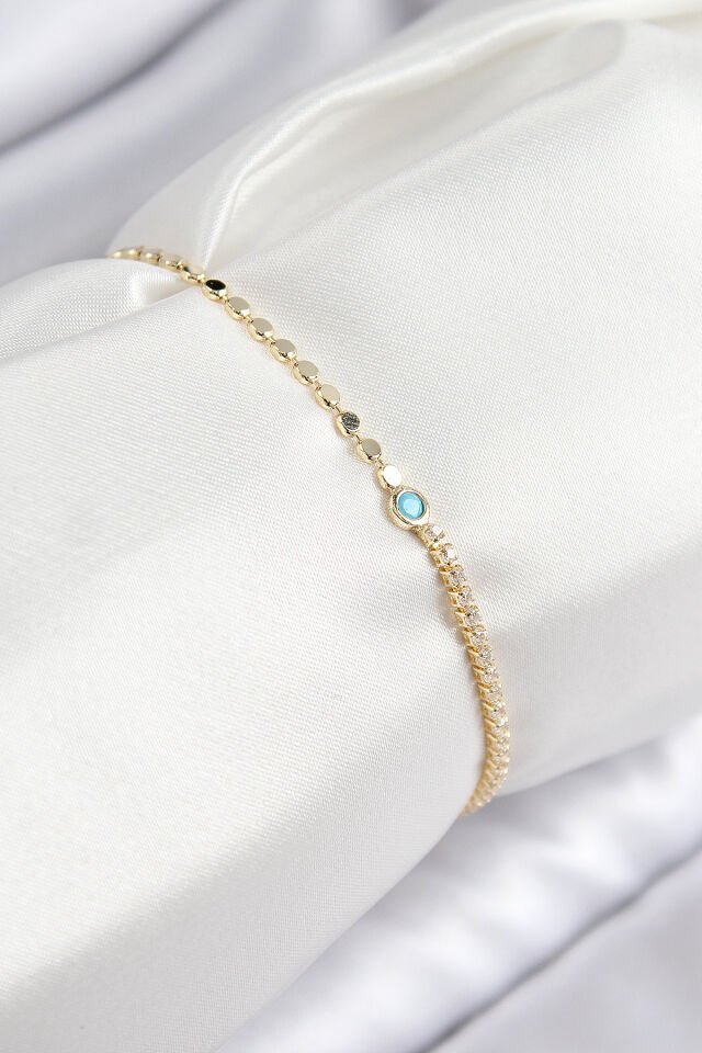 Pirinç Zirkon Taşlı Boncuk Model Ezme Zincir Gold Renk Kadın Bileklik