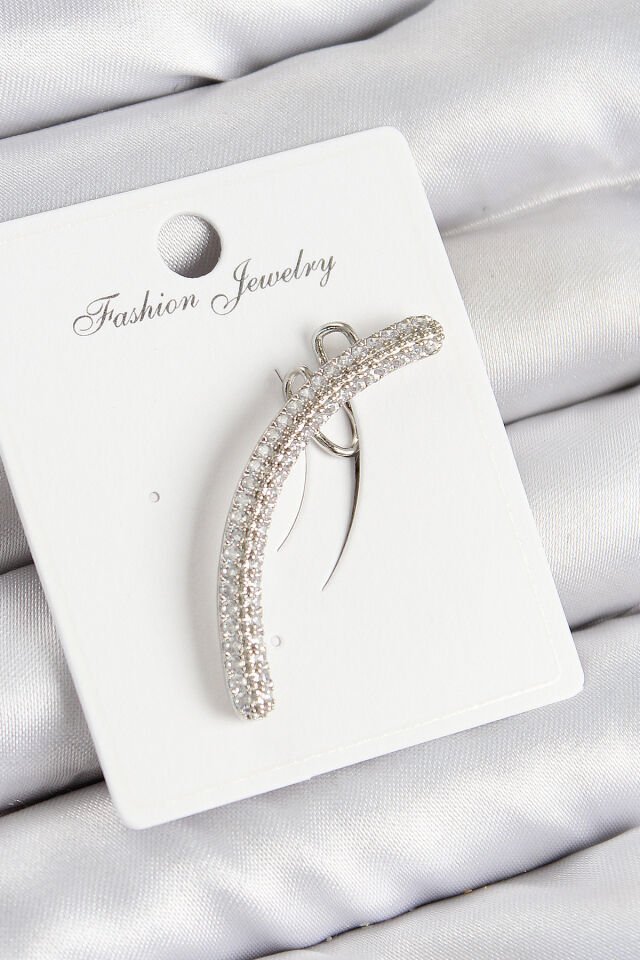 Pirinç Zirkon Taşlı Model Gümüş Renk Sağ Kıkırdak Küpe